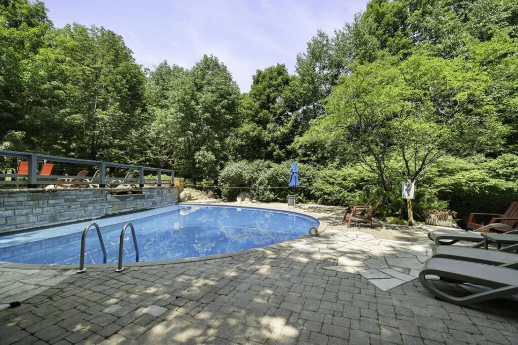 Les Manoirs Wpool & Hot Tub Near Village 110-7 蒙特朗布朗 外观 照片