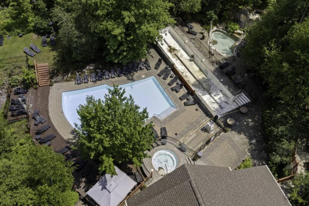 Les Manoirs Wpool & Hot Tub Near Village 110-7 蒙特朗布朗 外观 照片